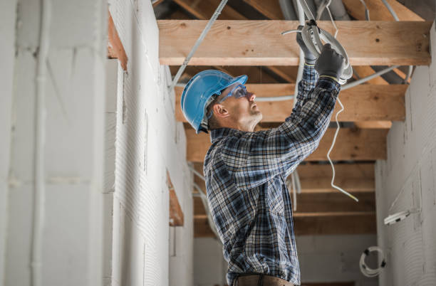 Best Electrical Outlet Repair  in Toledo, OR