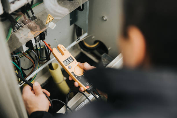 Best Licensed Electrician  in Toledo, OR
